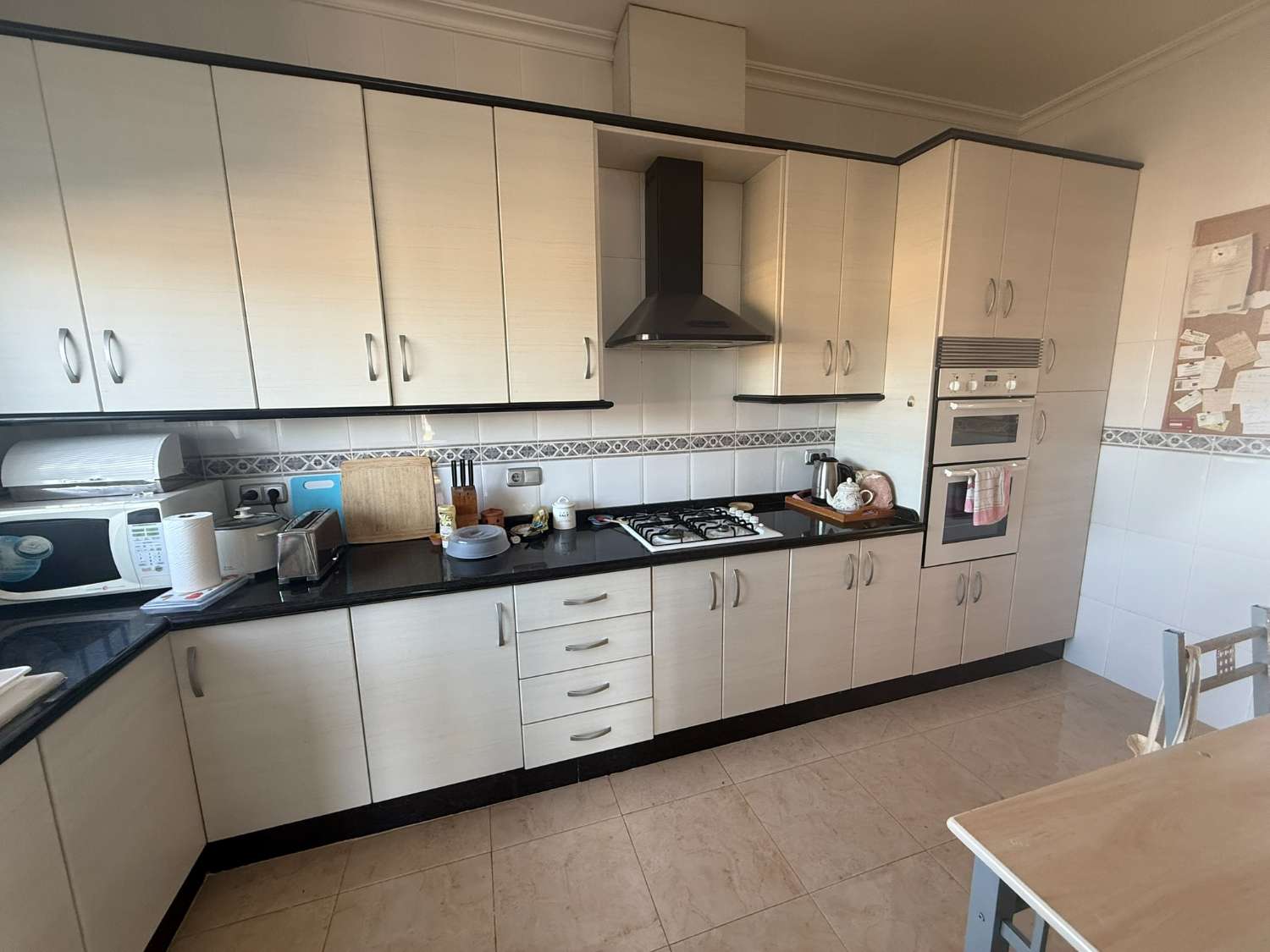 Beautiful 4 Bedroom Country Villa with Pool, Outdoor Kitchen and Open Views