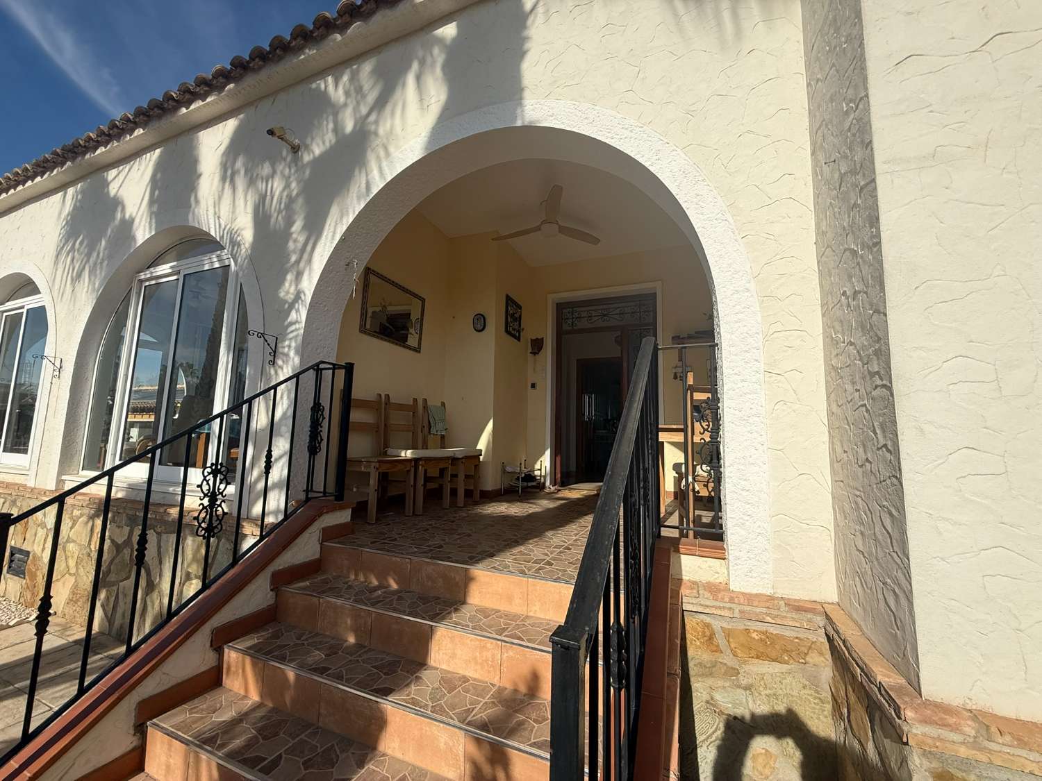 Beautiful 4 Bedroom Country Villa with Pool, Outdoor Kitchen and Open Views