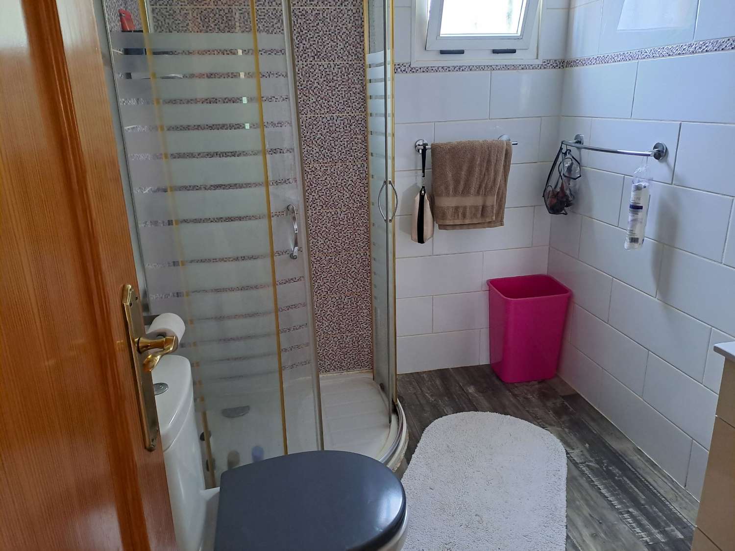 A spacious park home on residential site