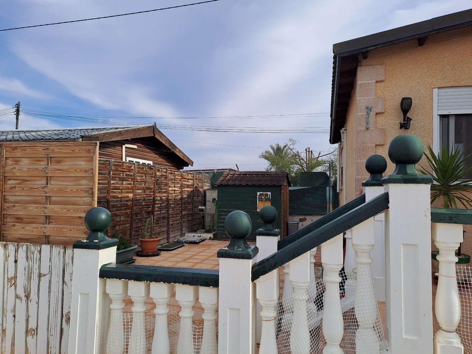 A spacious park home on residential site