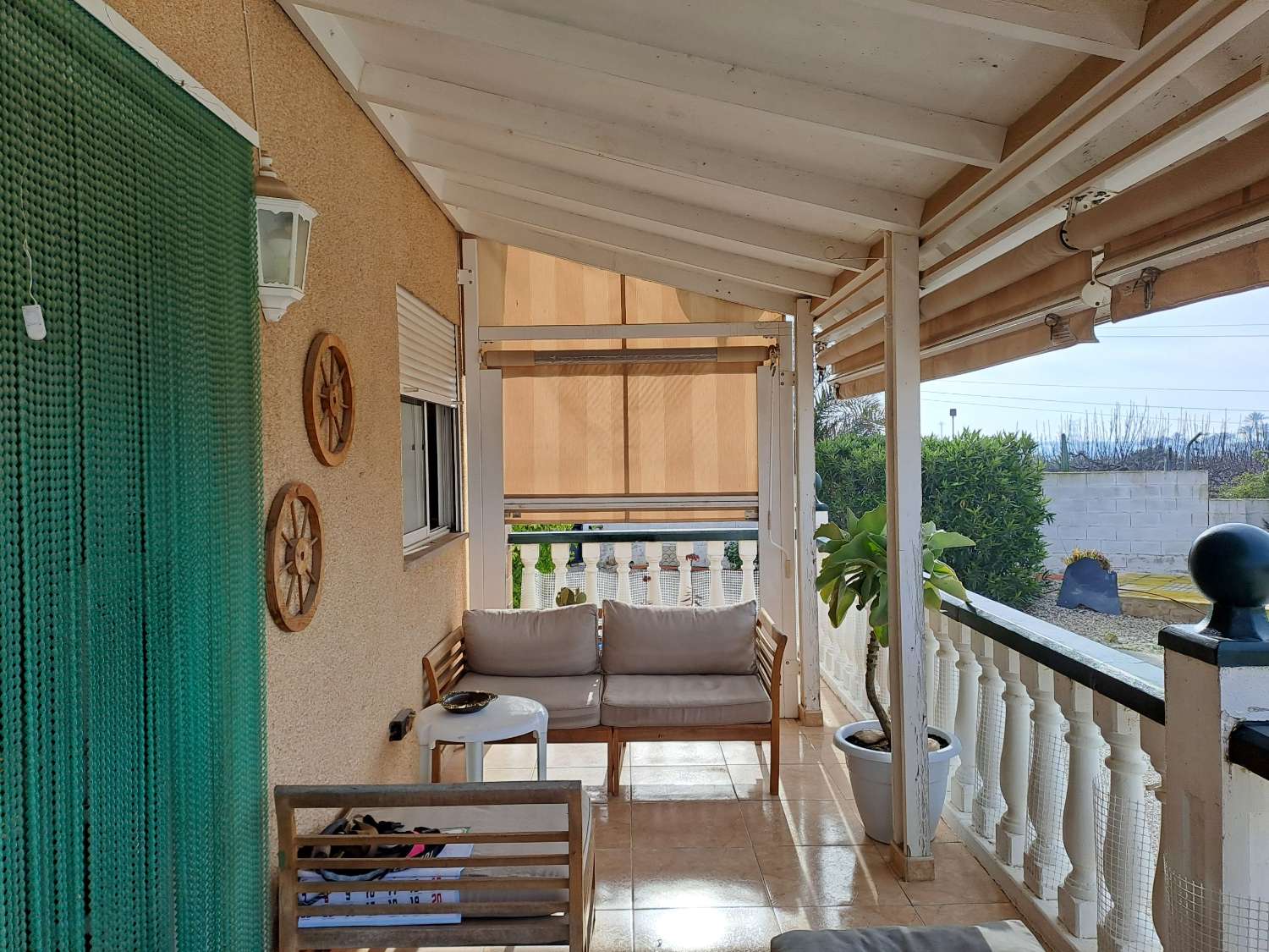 A spacious park home on residential site