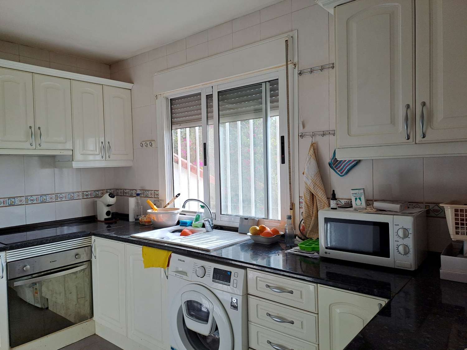 A spacious park home on residential site