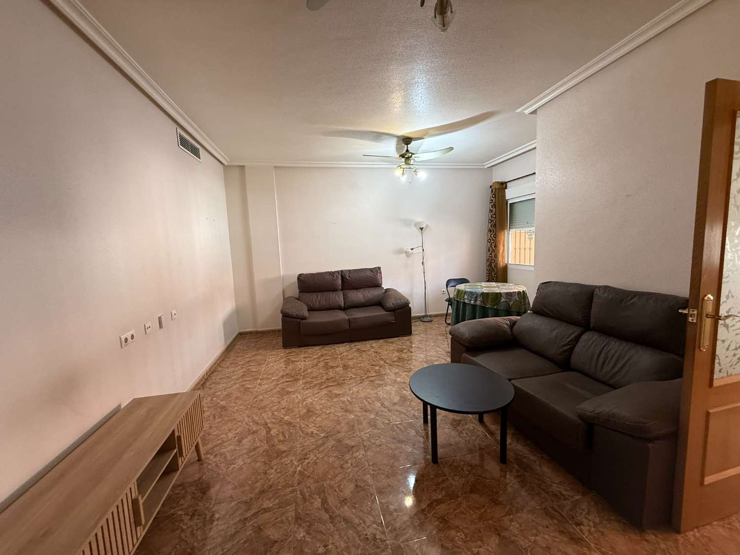 Spacious 2 Bedroom Ground Floor Apartment for Long-Term Rent in Catral