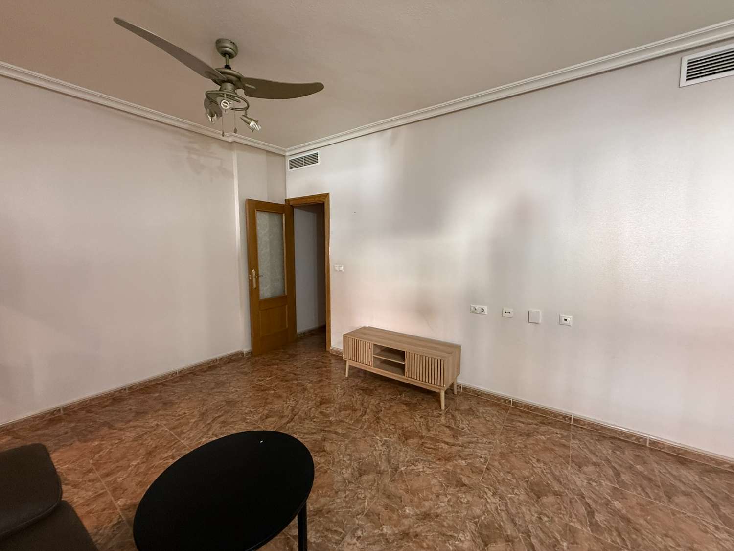 Spacious 2 Bedroom Ground Floor Apartment for Long-Term Rent in Catral