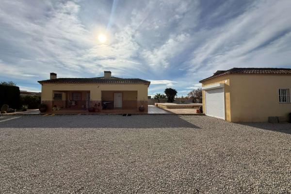 Amazing 4-Bedroom, 180 m² Solar-Powered Villa with 10 x ...