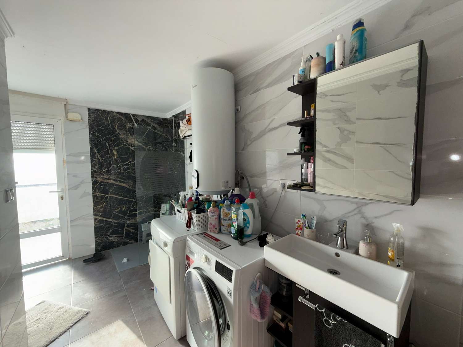 A large country house with pool and mountain views