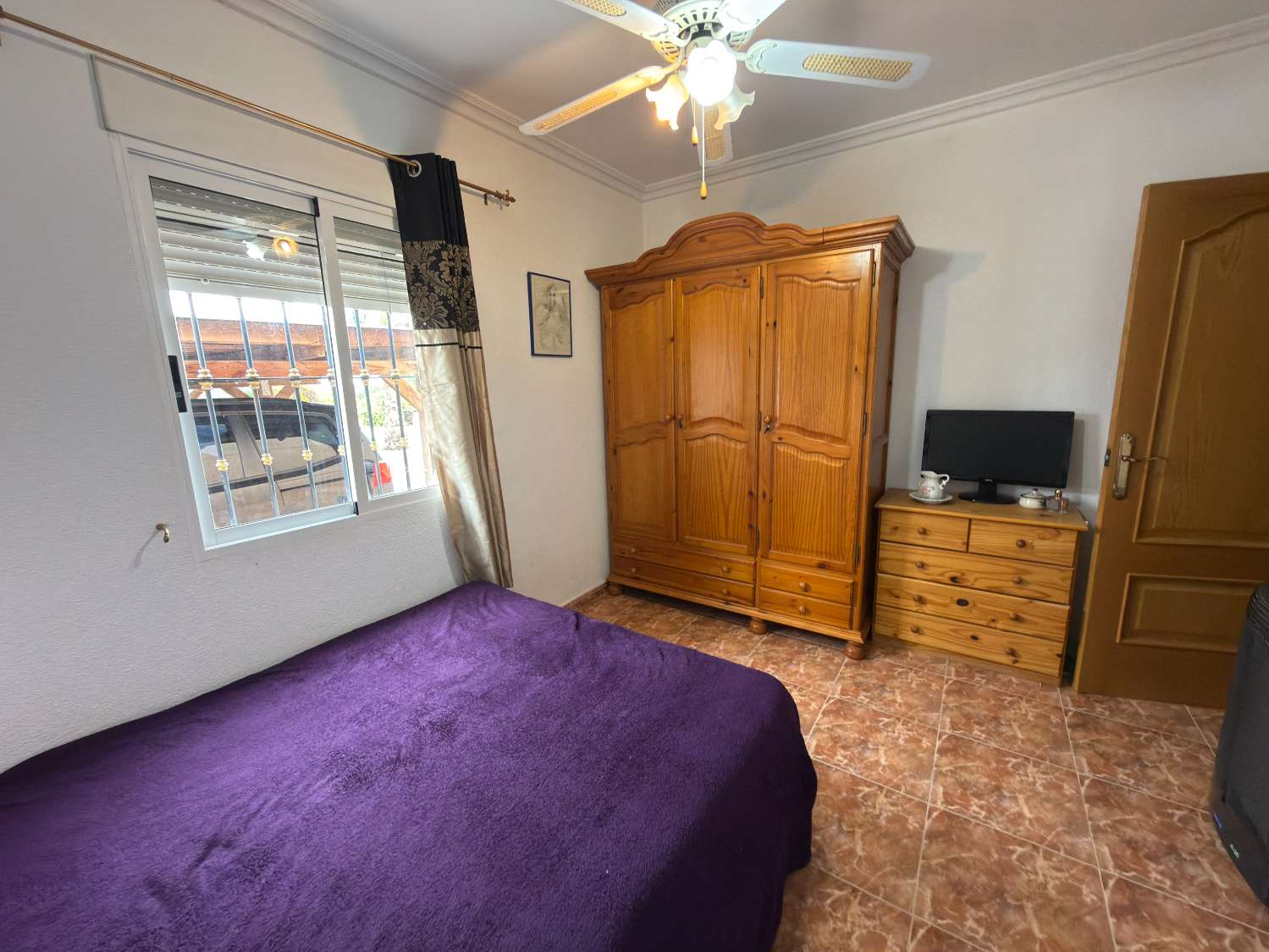 Lovely Country House with pool