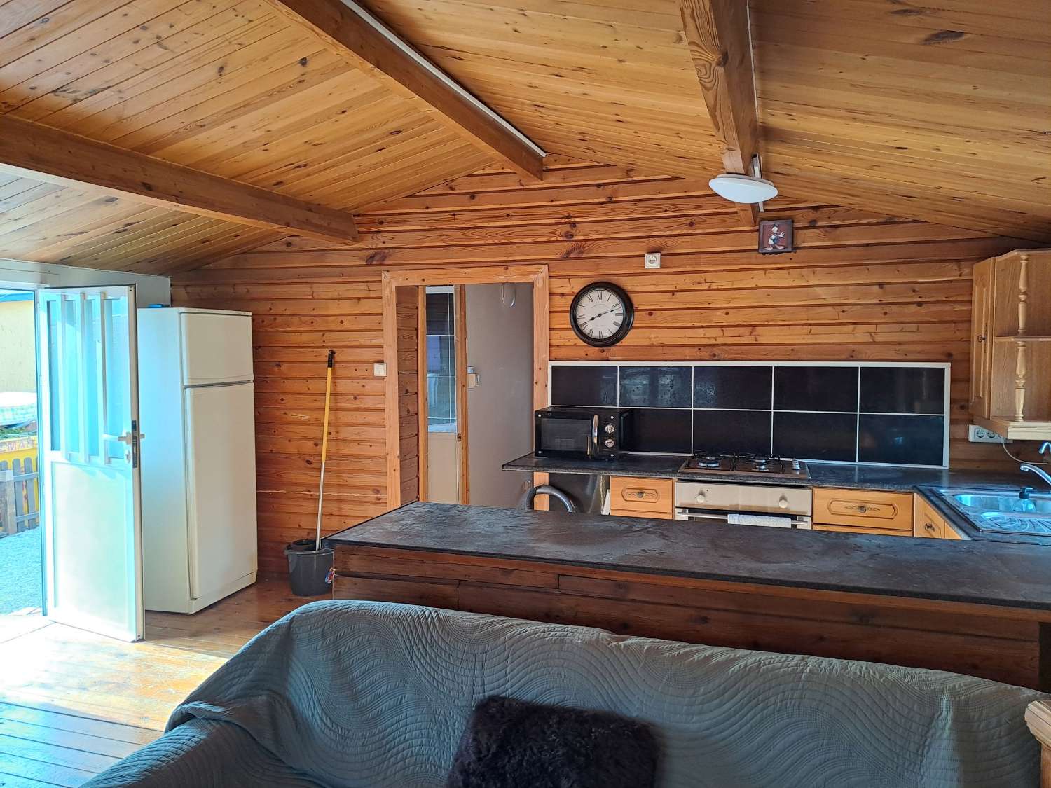 Reform Opportunity – 2 Bedroom Wooden Cabin
