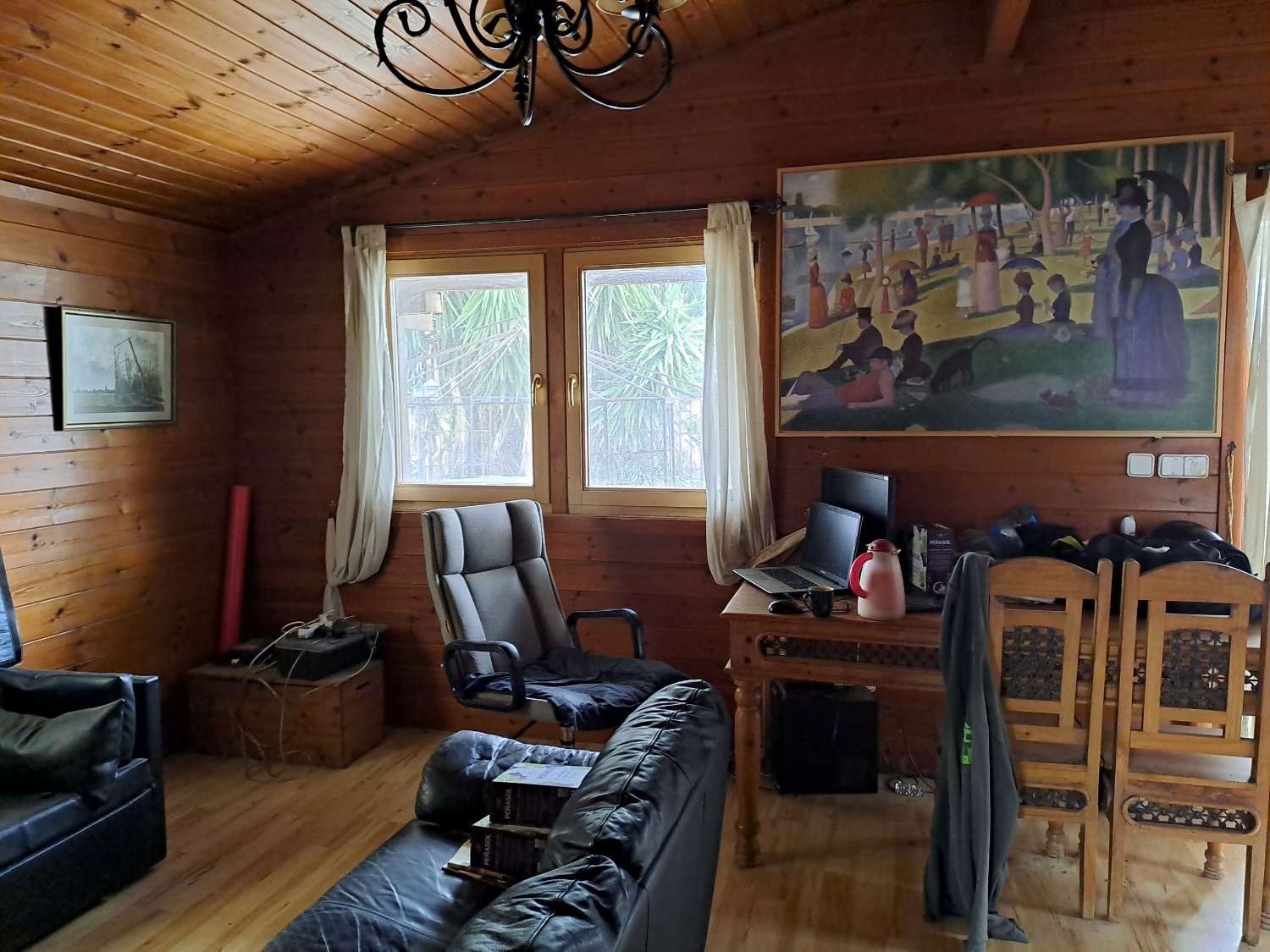 Wood Log Cabin on 400m2 plot