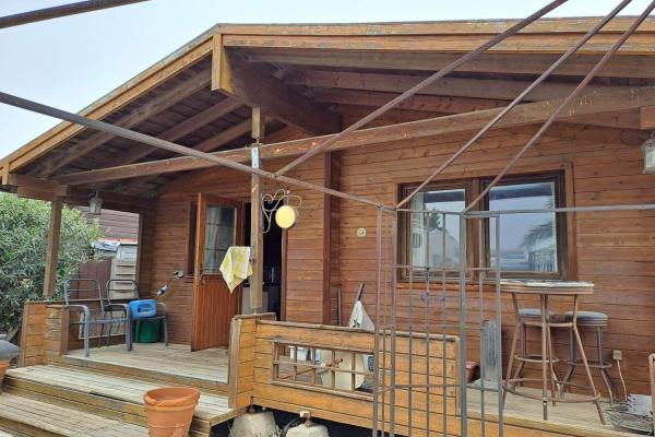 Wood Log Cabin on 400m2 plot