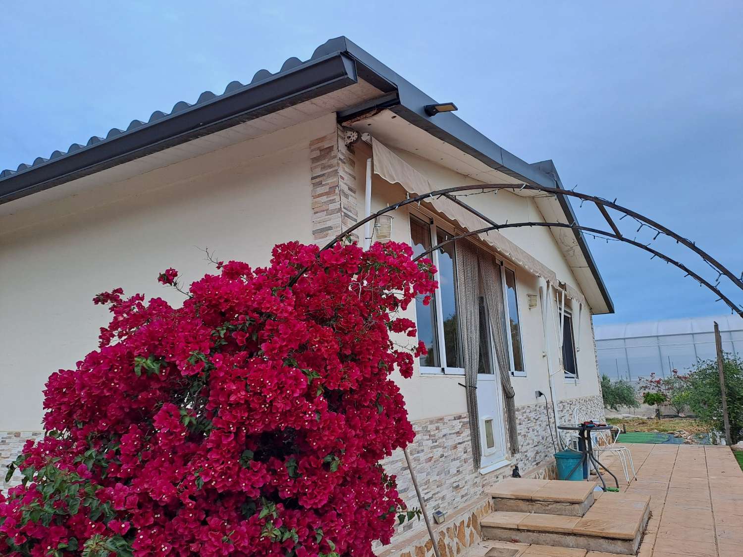 Beautiful Countryside Home with Guest Accommodation on a Private 1,500m² Plot