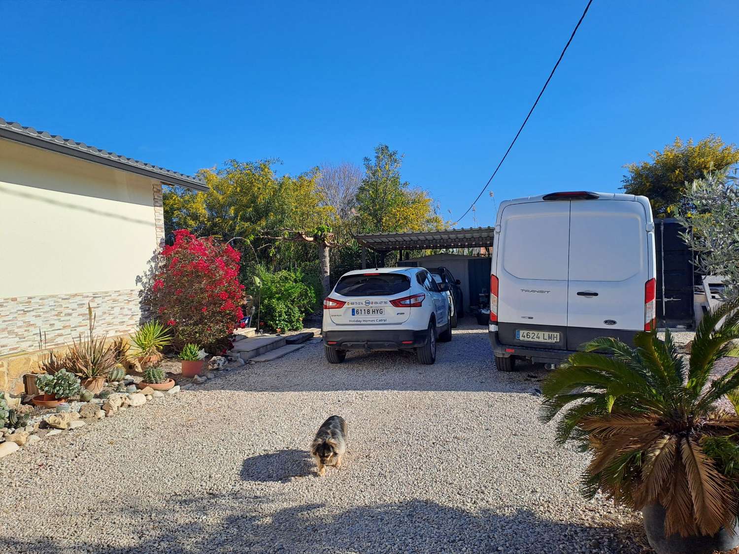 Beautiful Countryside Home with Guest Accommodation on a Private 1,500m² Plot