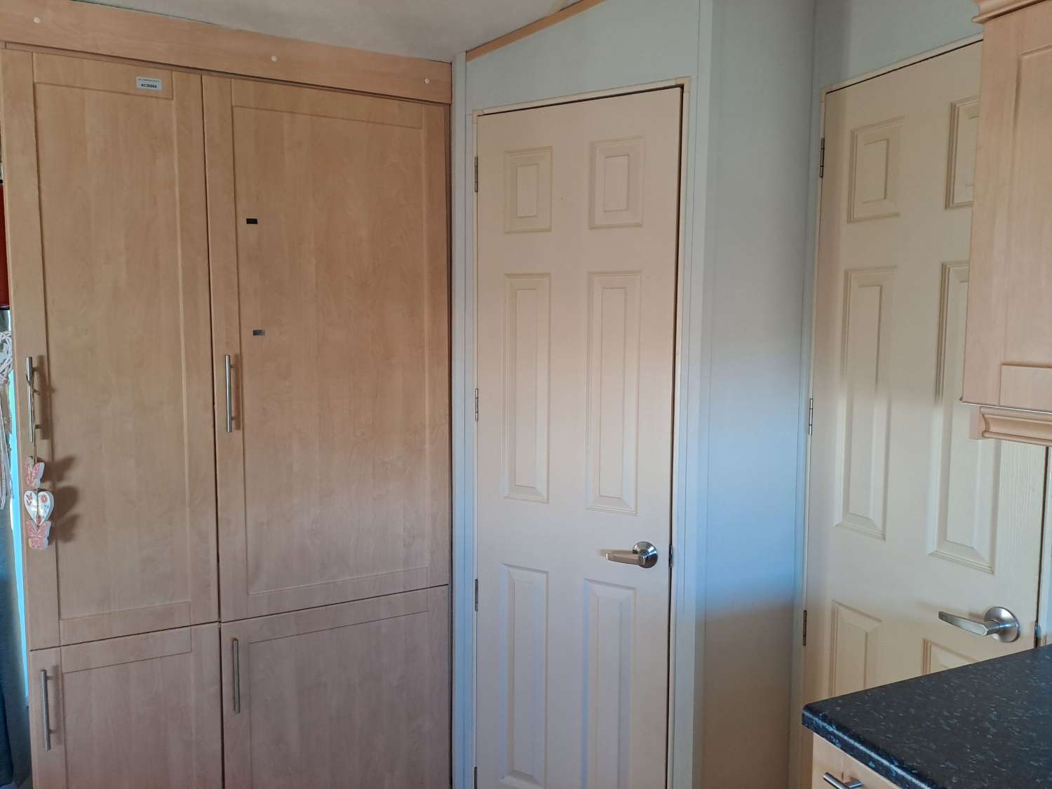 Beautiful Countryside Home with Guest Accommodation on a Private 1,500m² Plot