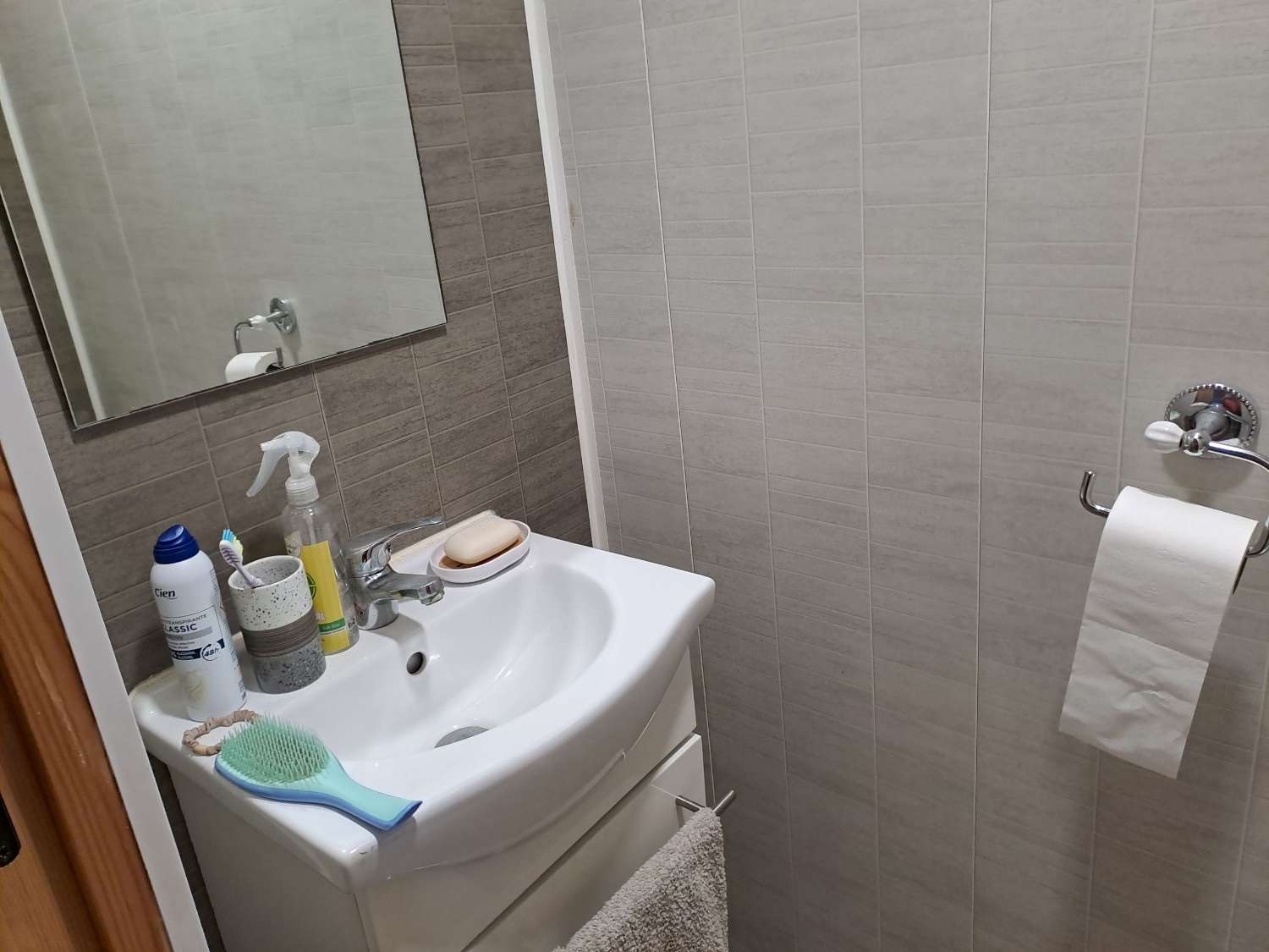 Beautiful Countryside Home with Guest Accommodation on a Private 1,500m² Plot