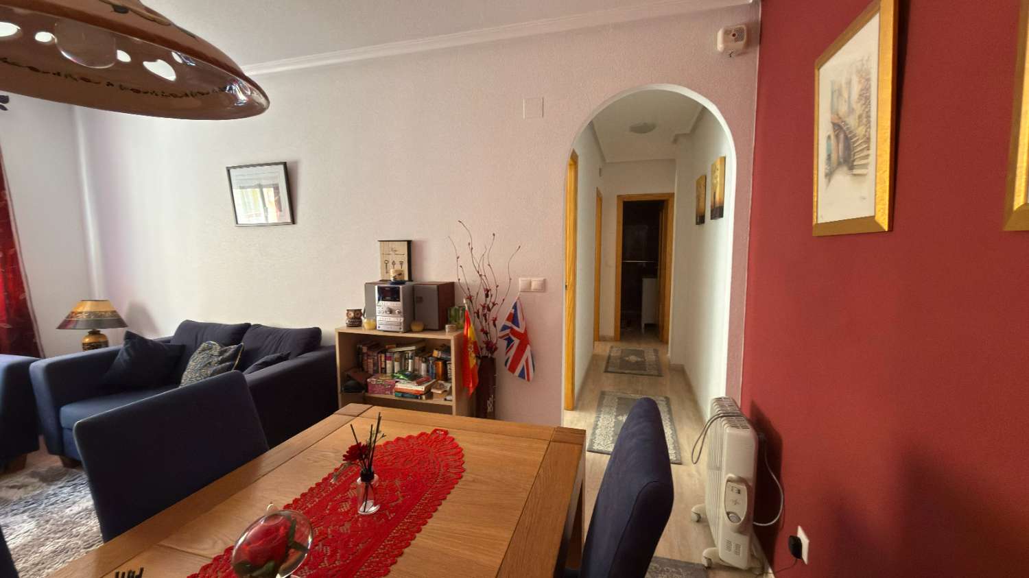 Beautiful 2 Bedroom Ground Floor Apartment with Private Solarium & Communal Pool in Catral