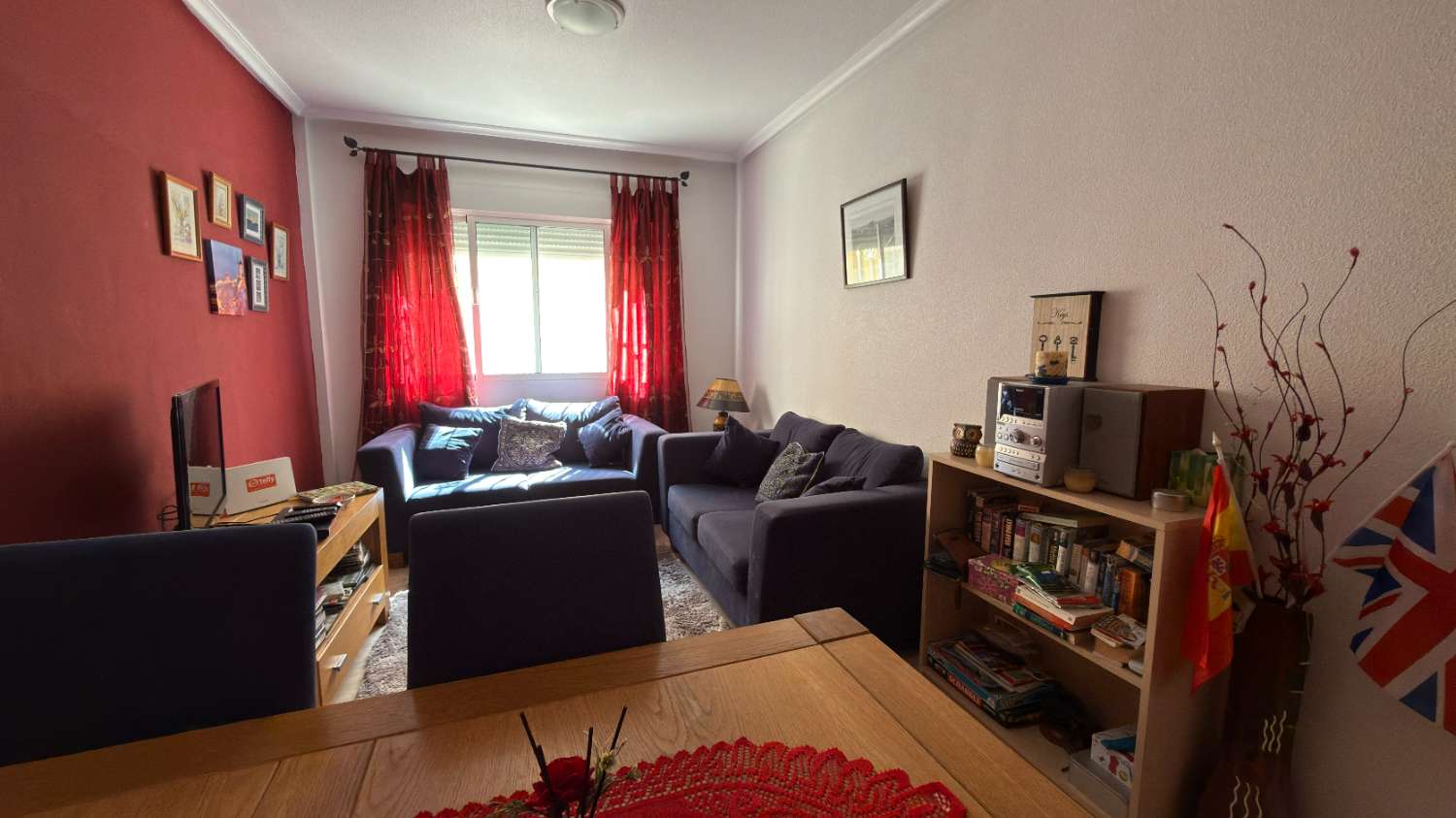 Beautiful 2 Bedroom Ground Floor Apartment with Private Solarium & Communal Pool in Catral