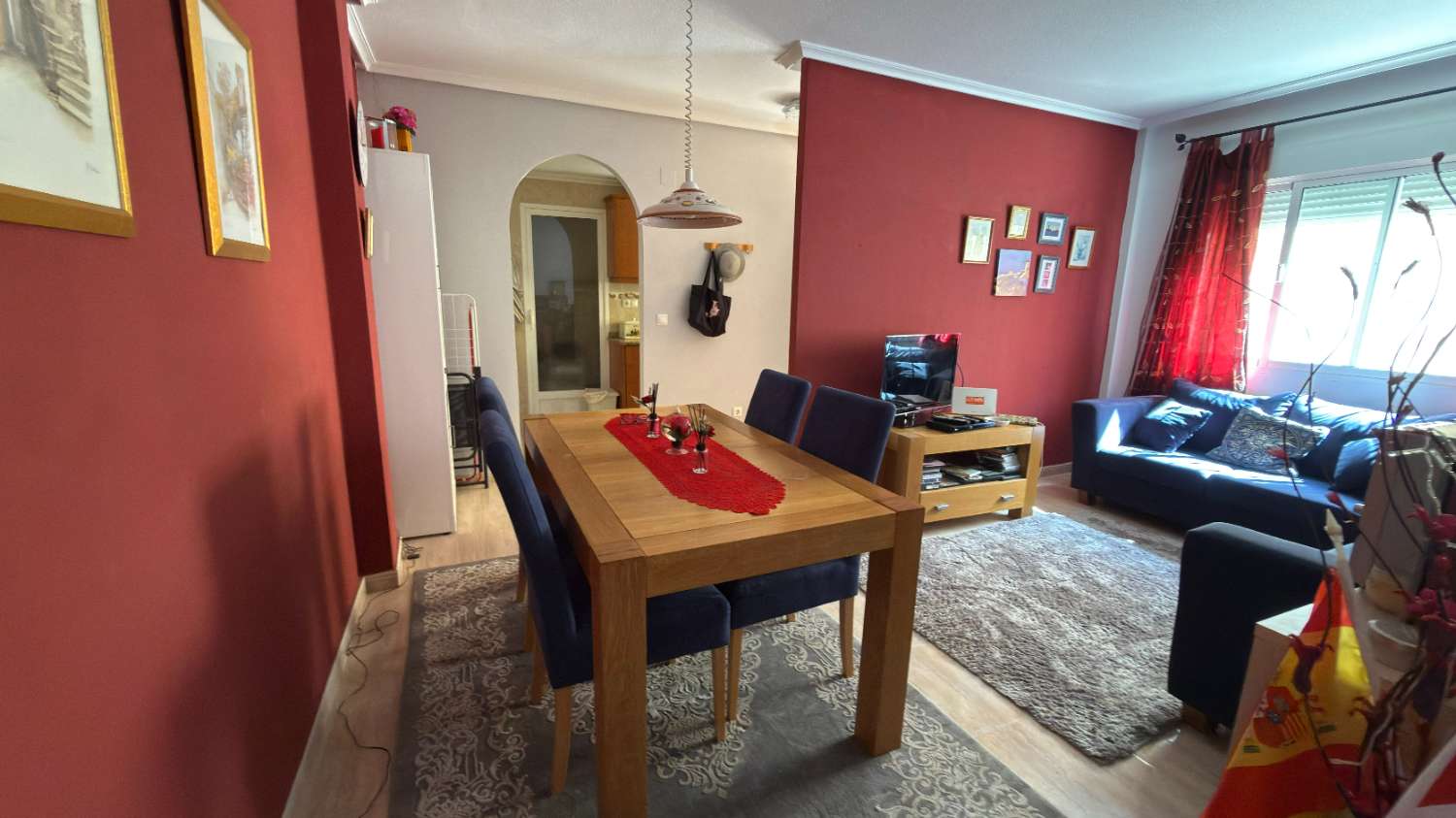 Beautiful 2 Bedroom Ground Floor Apartment with Private Solarium & Communal Pool in Catral