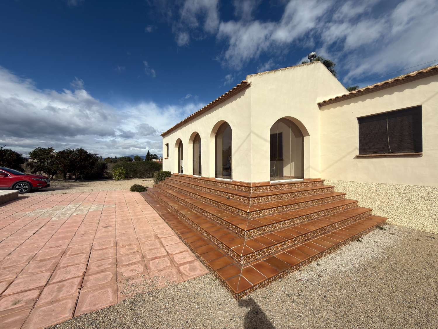Beautiful Detached Country Villa with Private Pool, Walking Distance to Catral Town