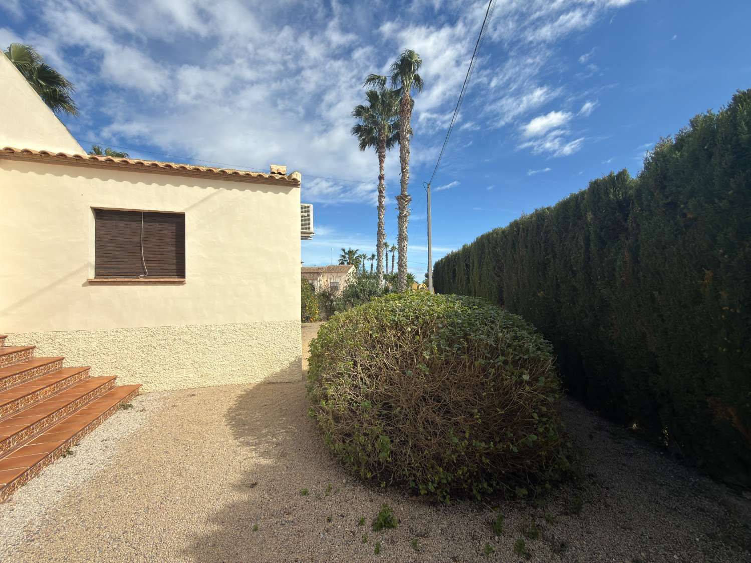 Beautiful Detached Country Villa with Private Pool, Walking Distance to Catral Town