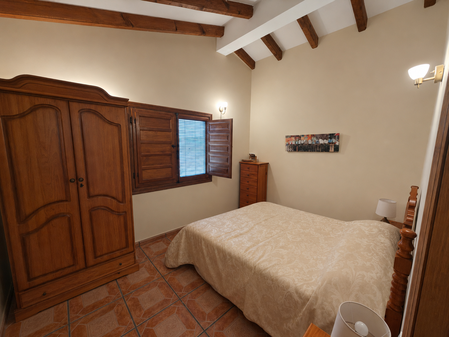 Beautiful Detached Country Villa with Private Pool, Walking Distance to Catral Town