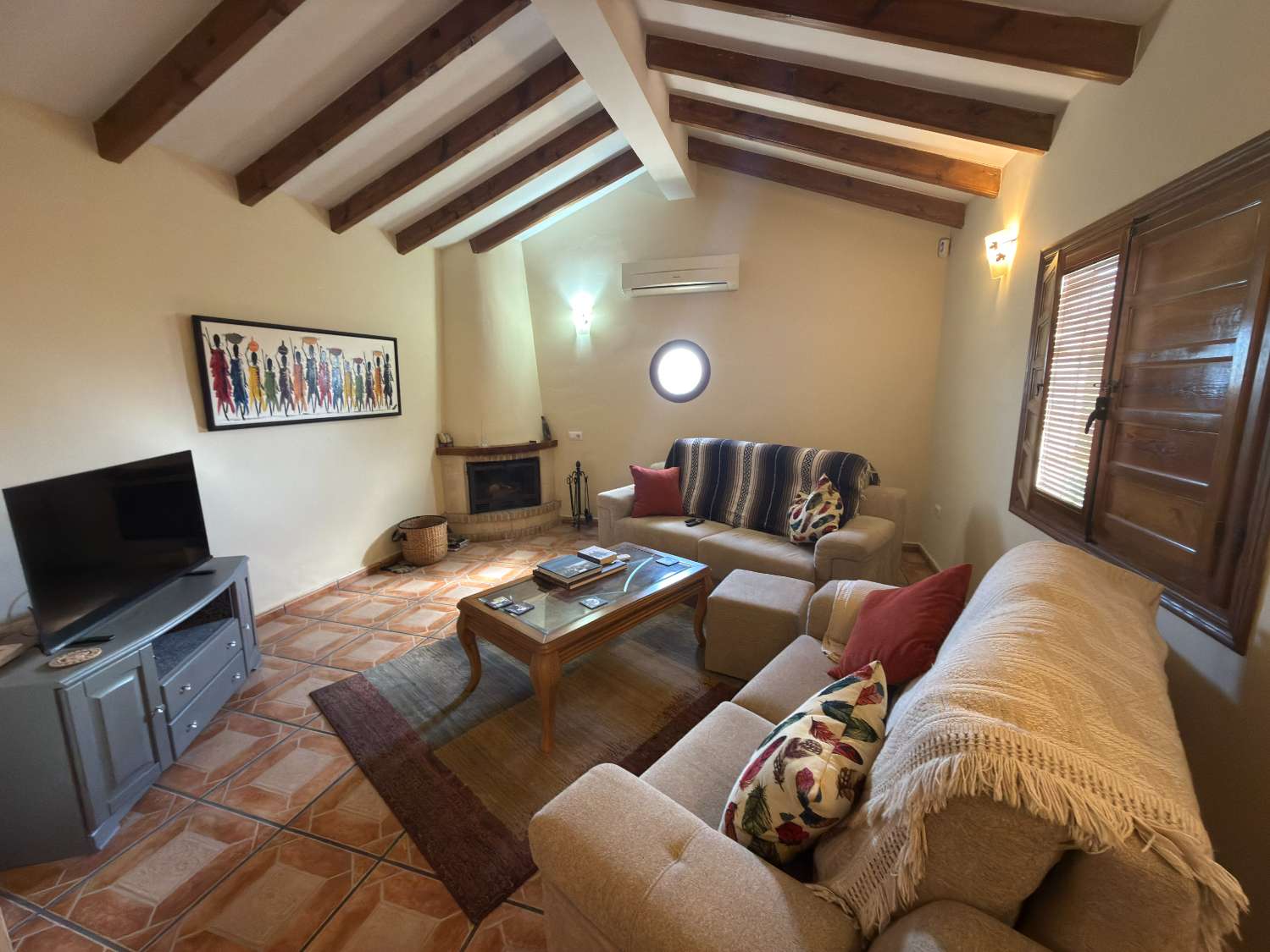 Beautiful Detached Country Villa with Private Pool, Walking Distance to Catral Town