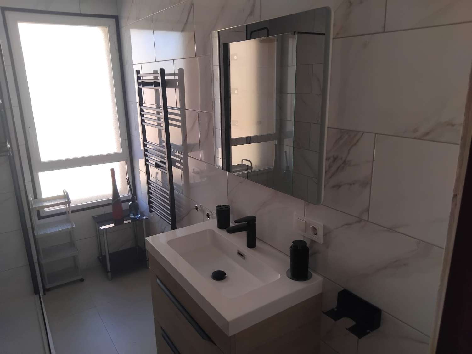 Beautifully Renovated 3 Bedroom Apartment Close to La Finca Golf