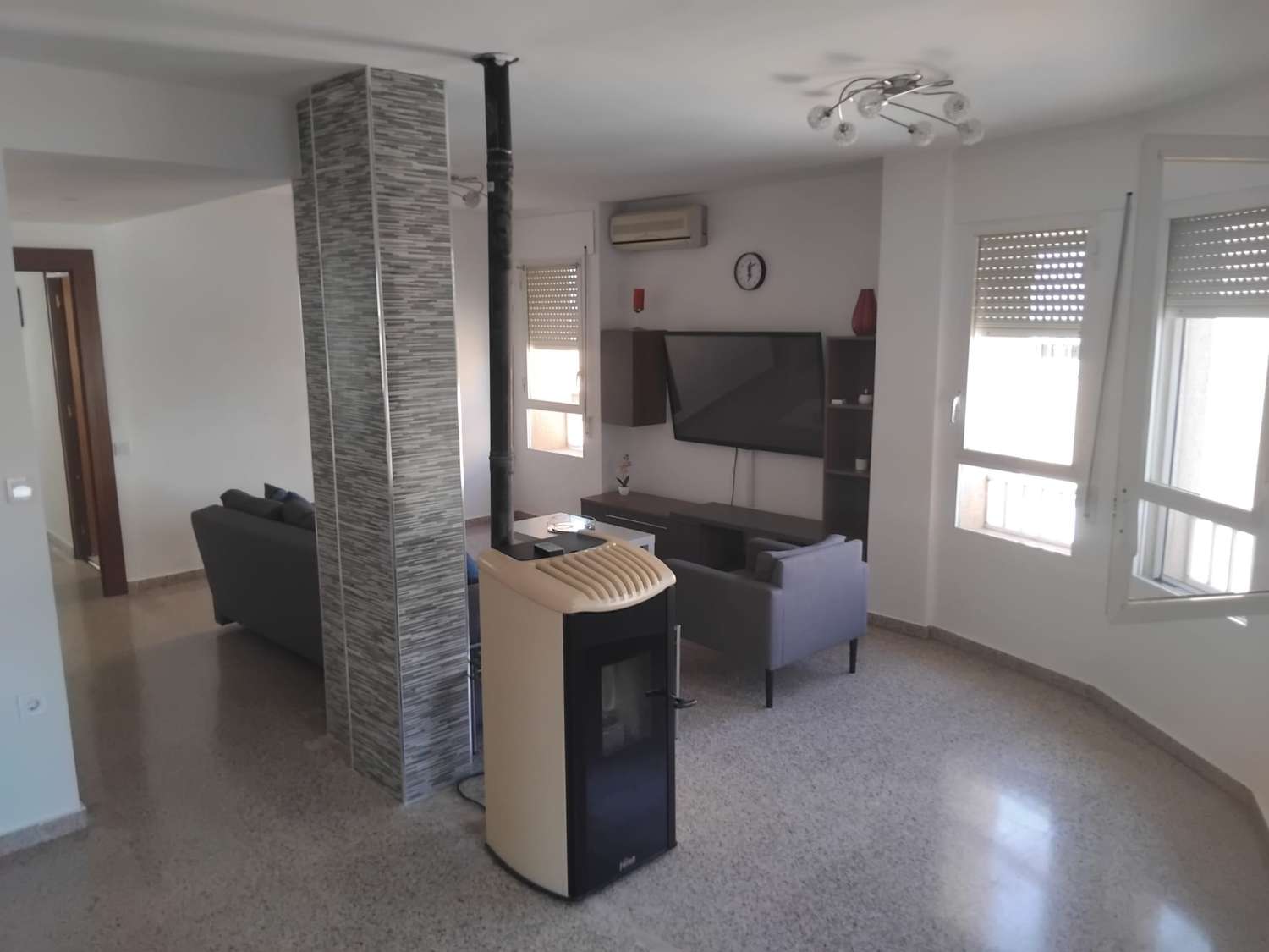 Beautifully Renovated 3 Bedroom Apartment Close to La Finca Golf