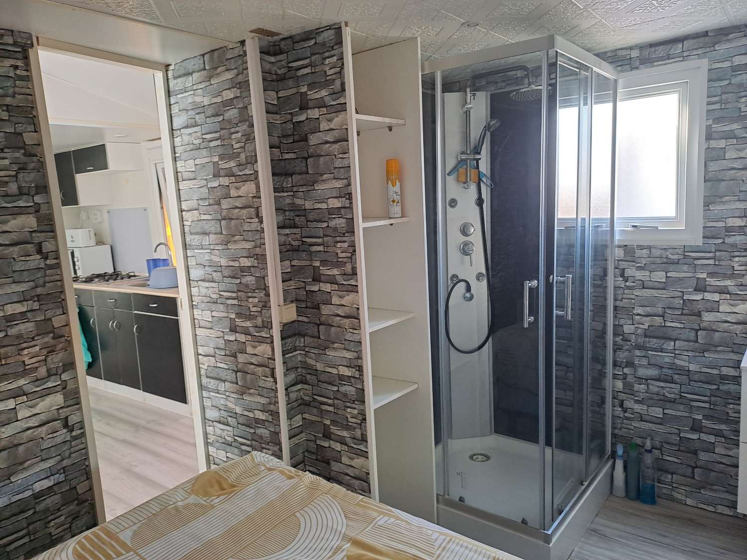 Lovely Refurbished 2 Bedroom O'Hara 724 Caravan with Extension