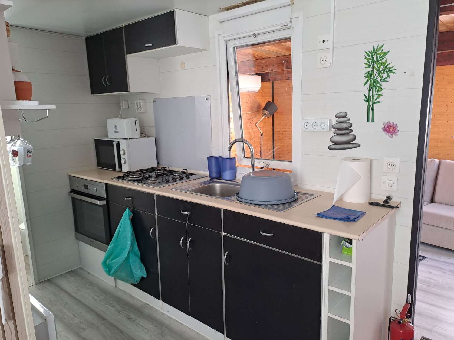 Lovely Refurbished 2 Bedroom O'Hara 724 Caravan with Extension