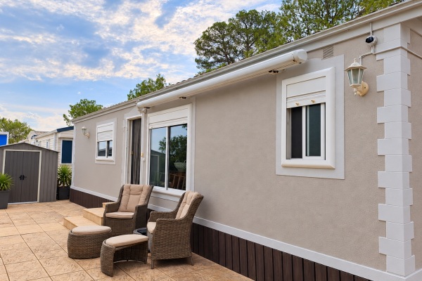 Spacious 2 Bed, 2 Bath Aitana Park Home with Large Outdo...